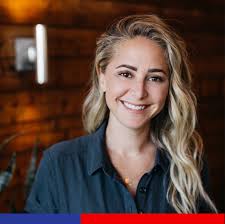 Elevate your wellbeing effortlessly through mindful food choices. Explore  Celebrity Chef Brooke Williamson's latest article