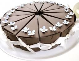Cake Favor Boxes Cake Without The Calories Emmaline Bride Tasty Chocolate Cake Paper Cake Cake Favors