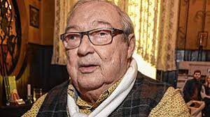 Wutöschingen: Medaillen und Urkunden für Karatekas