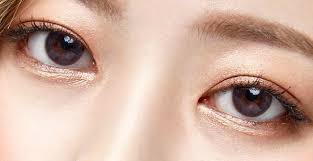There are different brands and types of contact lenses (ex. Beauty Healthy Eyestyling Olens Best Korean Colored Contact Lens Polla Gray