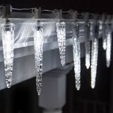C7 Falling Icicle Cool White Led Christmas Light Bulbs Christmas Lights Etc Led Christmas Lights Led Icicle Lights Icicle Christmas Lights