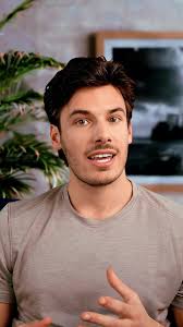 🌞🏖️🌴 **Balas de Coco Sandra: Homenagem ao Rio de Janeiro!** 🌴🏖️🌞🎥✨  Vem com a gente nesse passeio incrível pela Cidade Maravilhosa! 🇧🇷🌆🍬🌟  **Balas de Coco Sandra** trazem a doçura e o sabor