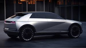 Ioniq 5's distinctive and innovative design provides a unique experience that can only be enjoyed in dedicated bevs, suggesting a fundamental shift in design approach. Hyundai S Ioniq 5 Ev To Have An Official Debut In 2021 Shifting Gears