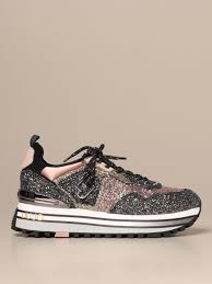 Confortables et versatiles, les sneakers liu jo surprennent par leurs détails en daim, suédine et des. Basket Femme Liu Jo Www Macj Com Br
