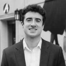 I recently celebrated one year with Insight Global, where I had the  privilege of serving as an Account Manager. During my time there, I  developed invaluable sales skills and built relationships that… |