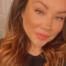 Mia Terry's Instagram, Twitter & Facebook