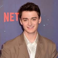 Stranger Things' Star Noah Schnapp Confirms Both He and His Character Are  Gay