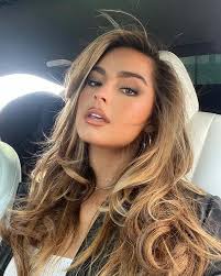 May 10, 2022 · idee e foto per il taglio di capelli a caschetto con scalature. Capelli Scalati Il Fascino Dei Face Framing Layers