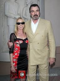 Tom Selleck Tom Selleck Injures Ankle In Rock Fall Contactmusic Com