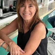 That is the correct pronunciation. I wanted one so much.