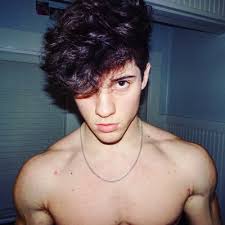 DEREK MARTIN (@playboymarti__)