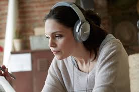 Bose S Noise Cancelling Headphones Go Wireless Best Noise Cancelling Headphones Bose Headphones Headphones