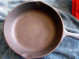 How To Season And Re Season A Cast Iron Skillet Seasoning Cast Iron Cast Iron Cast Iron Cookware