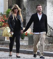 The dancer and choreographer was best known for. Kirstie Alley Takes New Dancer Friend On A Date To Jim Morrison S Grave Daily Mail Online