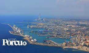 Possibilità di essere collocati all'autorità portuale di civitavecchia risulta la migliore in termini di collegamento tirreno adriatico, che quindi. Musolino E Gia Sul Ponte Di Comando Del Porto Alessioporcu It