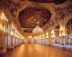 Schonbrunn Palace Is A Former Imperial 1 441 Room Rococo Summer Residence In Modern Vienna Austria One Of The Most Important Cultural M Palazzi Luoghi Vienna