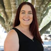 Amber Rolfe's Instagram, Twitter & Facebook