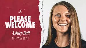 Ella Smiley's Instagram, Twitter & Facebook