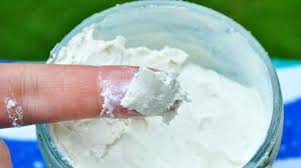 46 Choses Que Vous Devriez Arreter D Acheter Et Commencer A Faire Vous Meme Creme Solaire Naturelle Creme Solaire Creme Solaire Faite Maison
