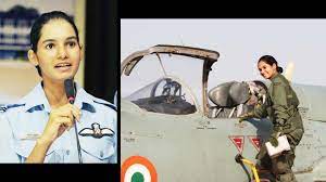 She has became the12th woman officer and first from rajouri to be inducted as a fighter pilot in the iaf as chief of the air force. Fg Offr Avani Chaturvedi Is The First Woman To Fly A Fighter Jet Solo Gq India