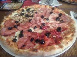 Pizzeria casa romana je umístěn u strada general magheru 40, sibiu, rumunsko, v blízkosti tohoto místa jsou: Maxi Casa Romana Bild Von Pizzeria Casa Romana Sibiu Tripadvisor