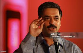 Director Hewlett-Packard India Rajeev Grover gestures during a press...  News Photo