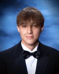 Taylor Mabry's Instagram, Twitter & Facebook