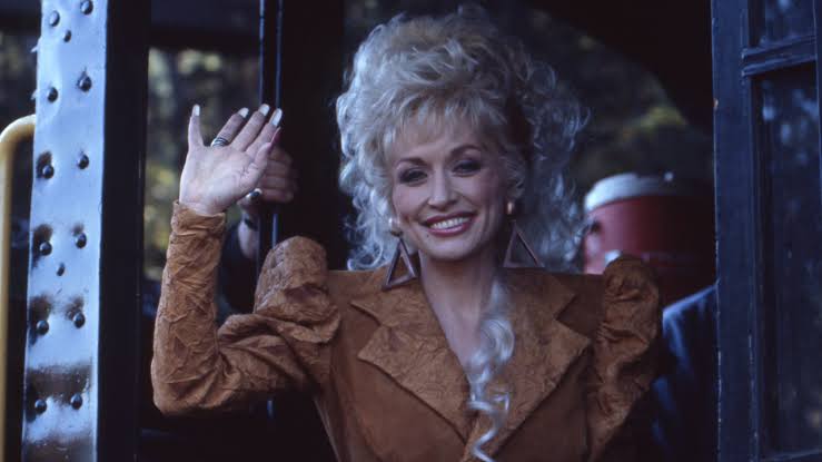 Paul McCartney Recalls Meeting a Young Dolly Parton at the Grand Ole Opry, Says There Was “No Greater Honour” Than Having Her Sing His Iconic Song - American Songwriter