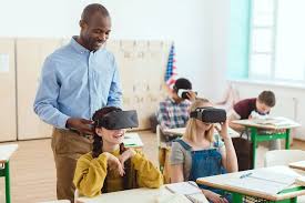 Virtual Reality Classrooms: A New Era in UAE Education