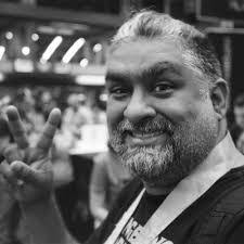 Reyna Cervantes's Instagram, Twitter & Facebook