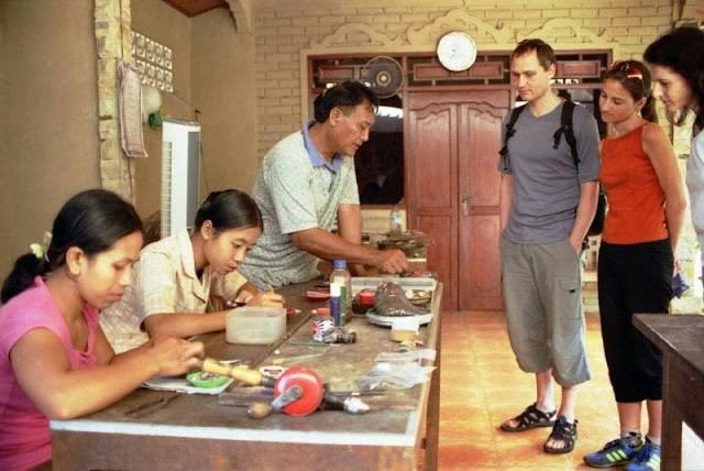 Wisatawan Masih Minati Kerajinan Perak Celuk - Bali Ekbis