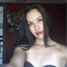 Heather Stier's Instagram, Twitter & Facebook