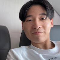 100+ perfiles de «Tse Tse»