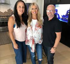 'flip or flop's' tarek el moussa reveals latest health struggle. Who Is Michael Pando Christina Anstead Remodel S Former I Flip Or Flop I Producer S Home