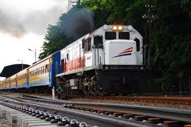 Sukses tidak selalu tentang kehebatan. 5 Pelajaran Berharga Yang Bisa Kita Petik Dari Kereta Api