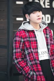 Hasil gambar untuk korean boy