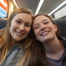 Selfie with Teachers (@plhsselfie)