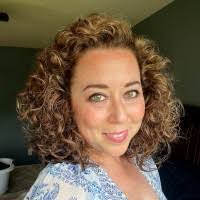 Jacqueline Howe's Instagram, Twitter & Facebook