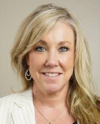 Melissa Ingram's Instagram, Twitter & Facebook