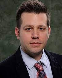 Lenore Mattson's Instagram, Twitter & Facebook