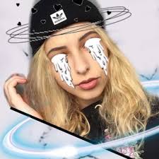 Trinity May (@TrinityMayBoo)