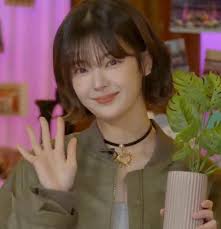 Lia first official appearance after her hiatus : r/kpop_uncensored