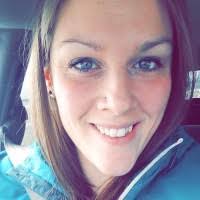 Laura Everson's Instagram, Twitter & Facebook