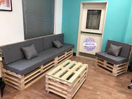 تم الانتهاء من عمل طقم كنب بتصميم مميز Shabby Chic Jordan Facebook