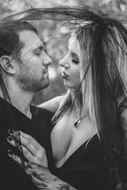 Helen Garber and Derrick Riggs's Wedding Website