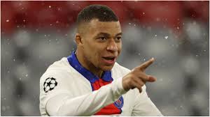 In an emotional press conference on sunday, the goalscoring phenomenon admitted he wanted to stay at the camp nou, only for financial restrictions to prohibit. Mbappe Told To Leave Psg If He Wants To Emulate Cristiano Ronaldo Messi As Com