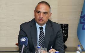 Mehmet ersoy kimdir mehmet ersoy kaç yaşında aslen nereli son kabinede yer alması beklenen isimlerden birisi olan mehmet ersoy bakan oldu. Pervin Ersoy Kimdir Bakan Mehmet Nuri Ersoy Un Esi Aslen Nereli Meslegi Ne Internet Haber