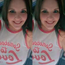 Hero Alert🚨 Yesterday, HPD Lt. J. Martin entered a restaurant to grab a  quick bite to eat. As he was walking past a table he saw a female unable to  breath and