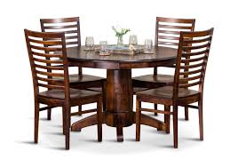 We offer a wide range of gorgeous mennonite and amish dining room sets at reasonable prices. Tucson Amish Maple Round Table With 4 Chairs Hom Furniture