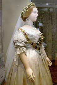 We did not find results for: Brautmode Diese Royalen Brautkleider Gehen In Die Geschichte Ein Gala De